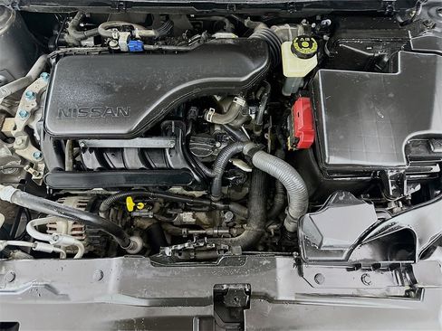 Certified 2020 Nissan Rogue Sport SV image 29