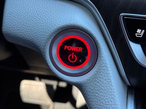 Used 2022 Honda Accord Touring image 37