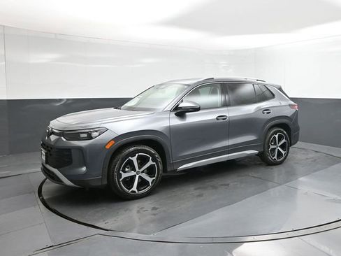 New 2026 Volkswagen Tiguan SE image 34