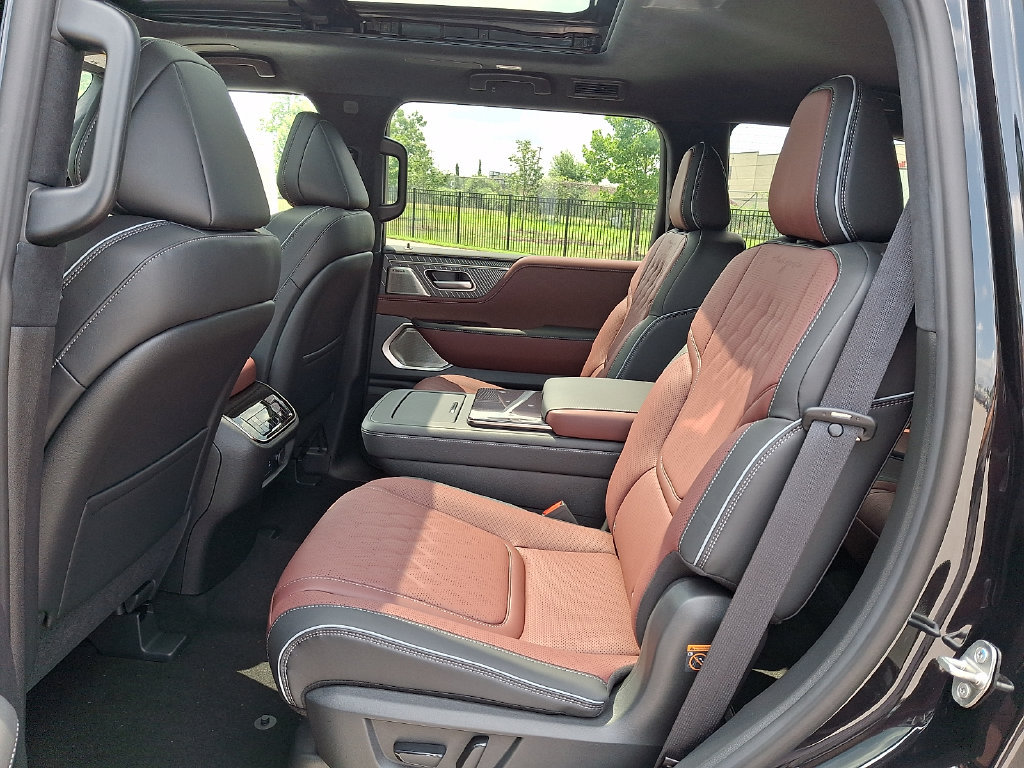 New 2027 INFINITI QX80 Autograph AWD/4WD image 7