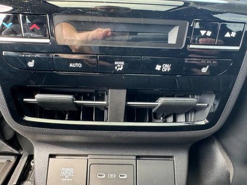 Certified 2026 Acura MDX SH-AWD w/ Advance Package image 7