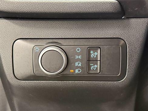 Used 2020 Ford Escape SE AWD/4WD image 19