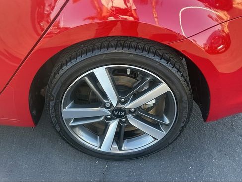 Certified 2018 Kia Forte EX w/ EX Premium Plus Package image 39