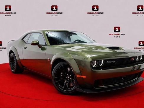 Used 2023 Dodge Challenger R/T Scat Pack RWD image 1