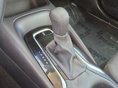 Used 2025 Toyota Corolla LE image 22