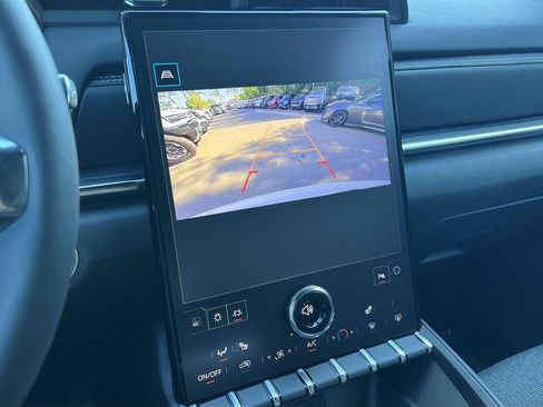 New 2025 GMC Terrain Elevation image 19