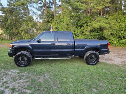 Used 2005 GMC Sierra 2500 SLT RWD image 7