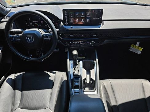 Used 2025 Honda Accord Sport image 12