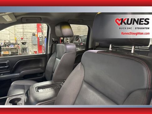 Used 2017 GMC Sierra 1500 SLT w/ All Terrain X Package image 23