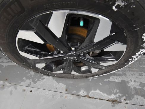 Certified 2023 Kia Sportage X-Line w/ X-Line Premium Package image 9