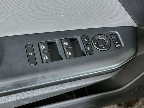Used 2025 Kia K4 FWD image 15