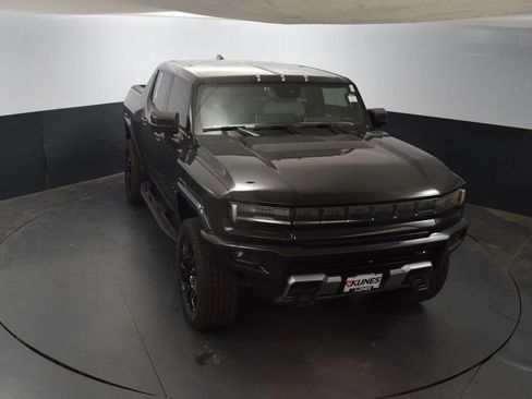 New 2025 GMC Hummer EV 2X w/ LPO, Dark Essentials Package image 41