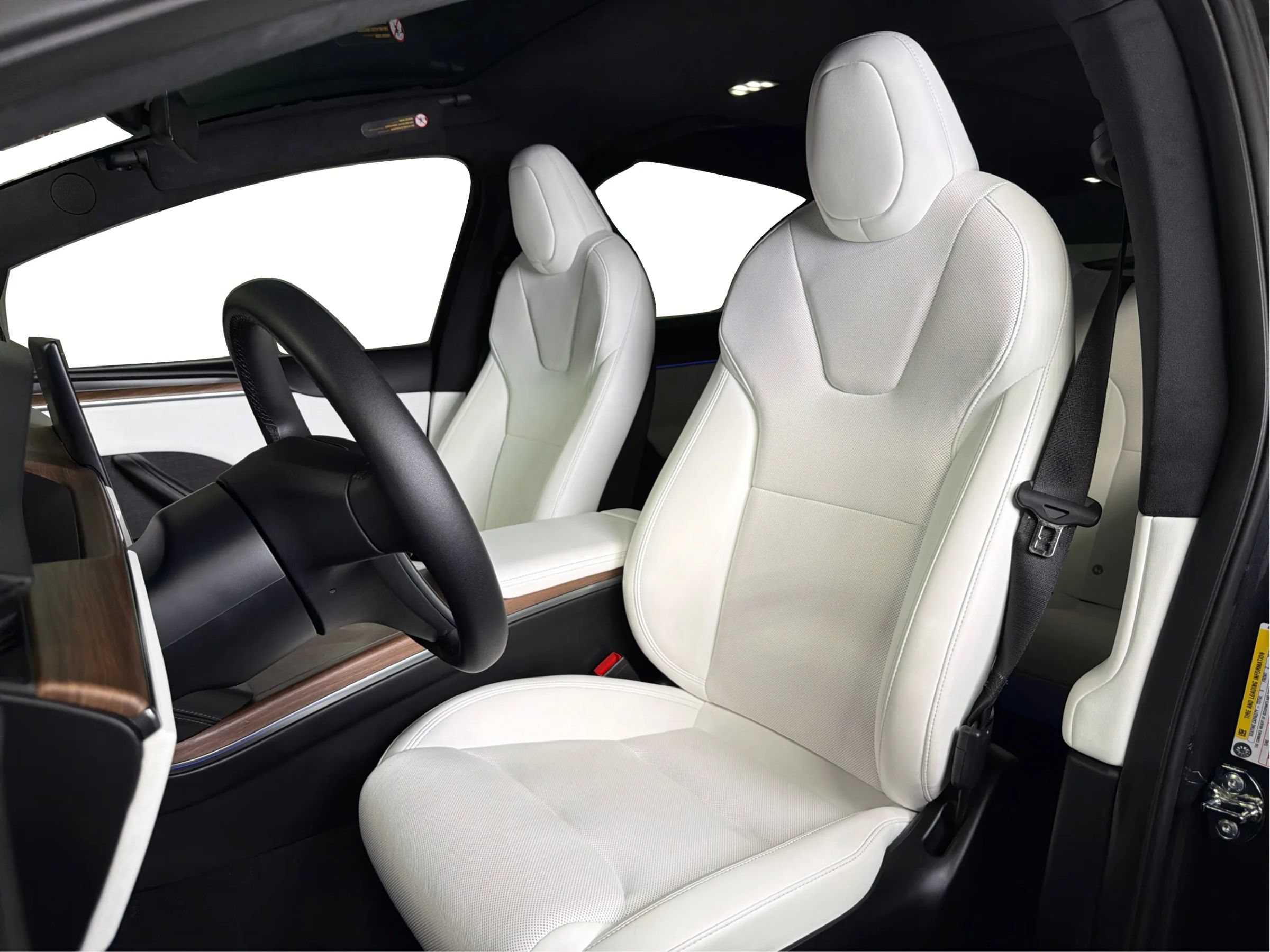 Used 2026 Tesla Model X AWD/4WD image 9