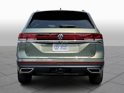 New 2026 Volkswagen Atlas SE FWD image 4