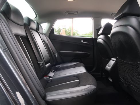 Used 2020 Kia Optima S FWD image 33