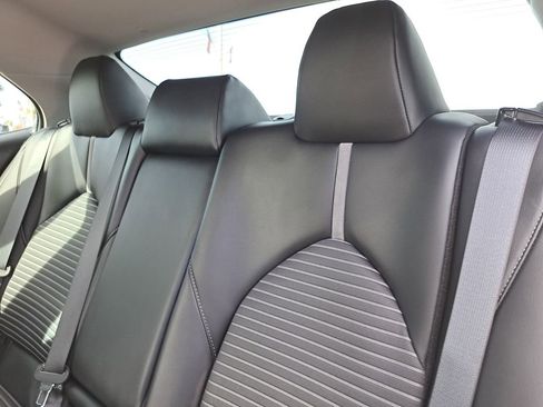 Certified 2023 Toyota Camry SE image 8
