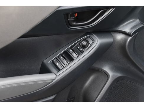 Certified 2024 Subaru Crosstrek 2.0i Premium image 24