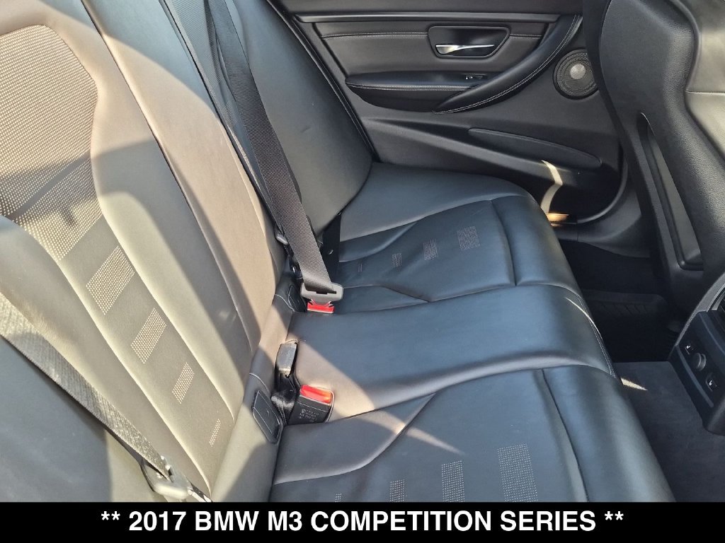 Used 2017 BMW M3 RWD image 31