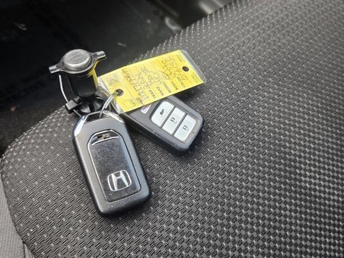 Used 2021 Honda HR-V EX image 20
