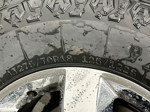 Used 2018 GMC Sierra 3500 Denali w/ Duramax Plus Package image 33