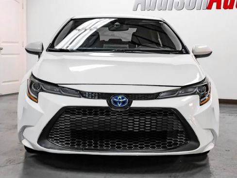 Used 2021 Toyota Corolla LE image 7