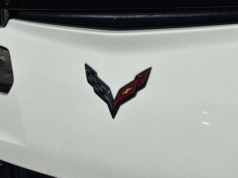 Used 2019 Chevrolet Corvette Z06 image 24