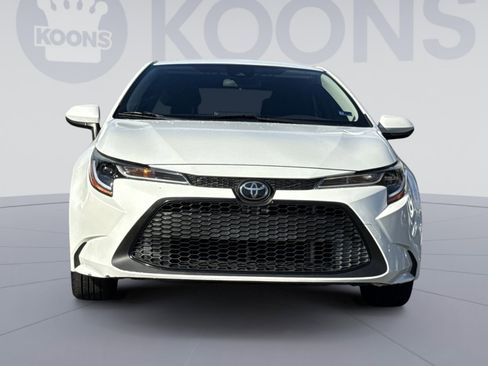 Used 2020 Toyota Corolla LE image 11