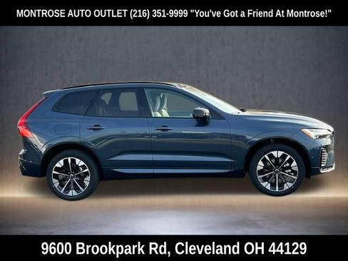 New 2026 Volvo XC60 B5 Plus w/ Protection Package Premier image 7