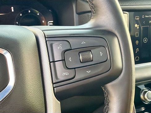 Used 2024 GMC Yukon Denali AWD/4WD image 40