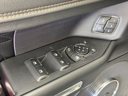 Certified 2018 Ford Expedition Max Platinum image 15