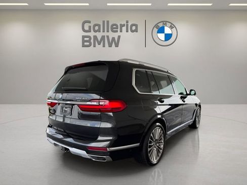 Used 2022 BMW X7 xDrive40i w/ Executive Package image 8