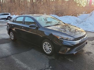 Used 2024 Kia Forte LX video 3