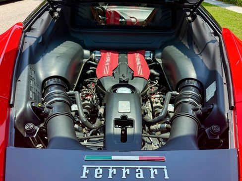 Used 2016 Ferrari 488 GTB RWD image 78