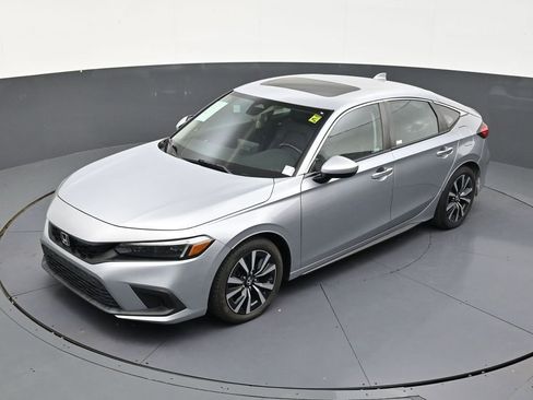 Used 2022 Honda Civic EX-L image 12