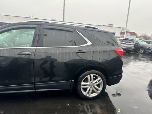 Used 2020 Chevrolet Equinox Premier image 5