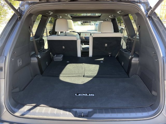 Used 2026 Lexus TX 350 AWD w/ Technology Package image 22