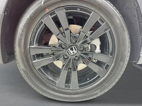 New 2027 Honda HR-V Sport image 9