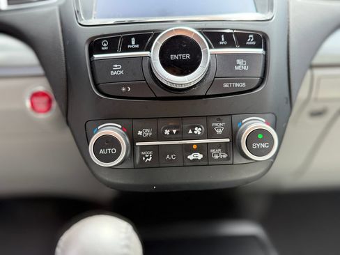 Used 2018 Acura RDX AWD w/ Technology Package image 28
