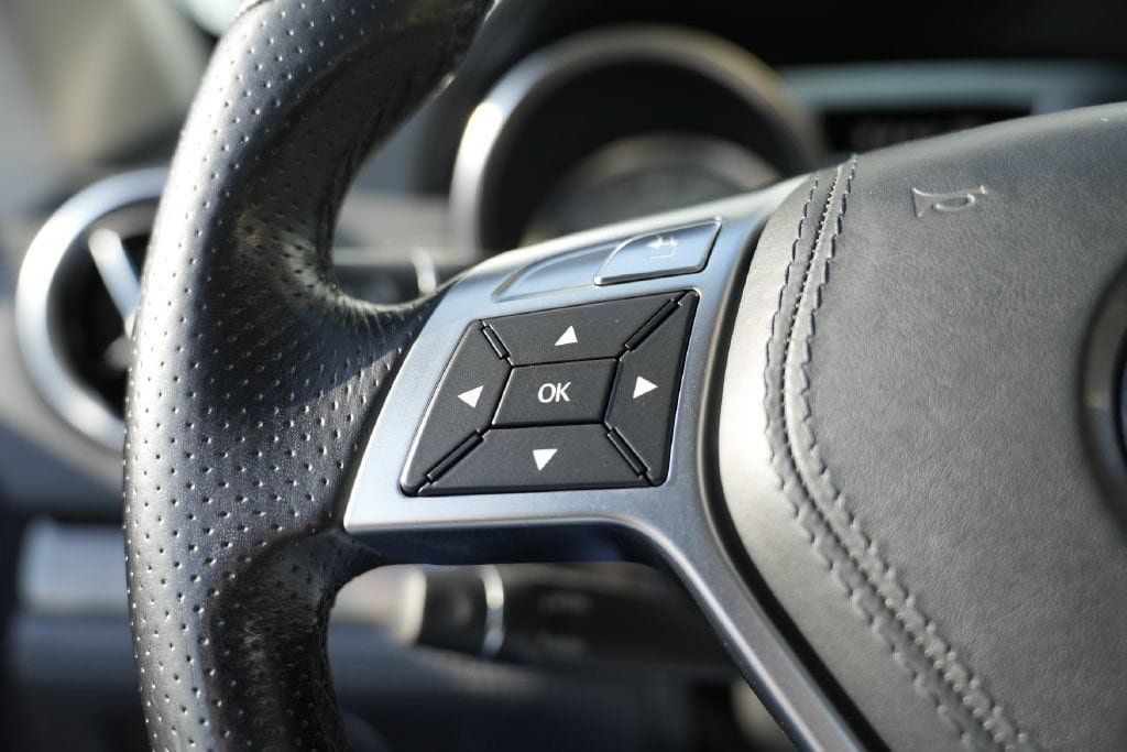 Used 2013 Mercedes-Benz SL 550 image 44