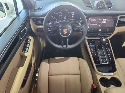 New 2026 Porsche Macan AWD/4WD image 12