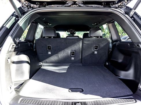 New 2025 Jeep Grand Cherokee Limited w/ Black Appearance Package image 21