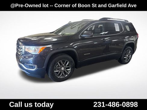 Used 2017 GMC Acadia SLT AWD/4WD image 1