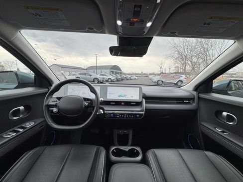 Used 2023 Hyundai Ioniq 5 Limited image 18
