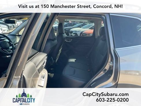 Used 2020 Subaru Forester Touring AWD/4WD image 17