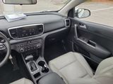 Used 2022 Kia Sportage LX image 3