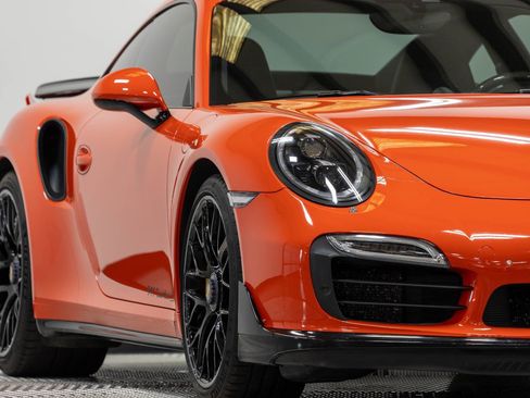 Used 2016 Porsche 911 Turbo S AWD/4WD image 2