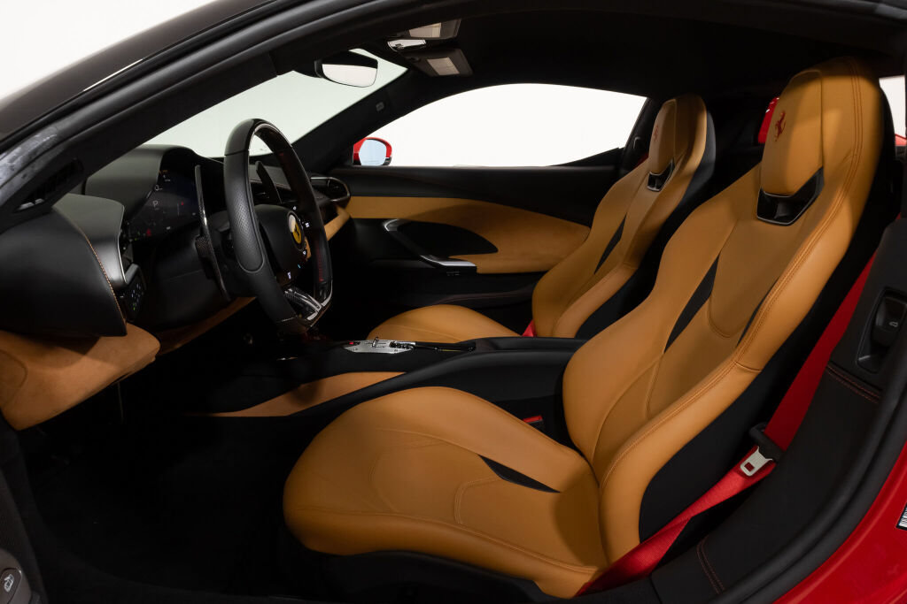 Used 2024 Ferrari 296 GTB RWD image 39