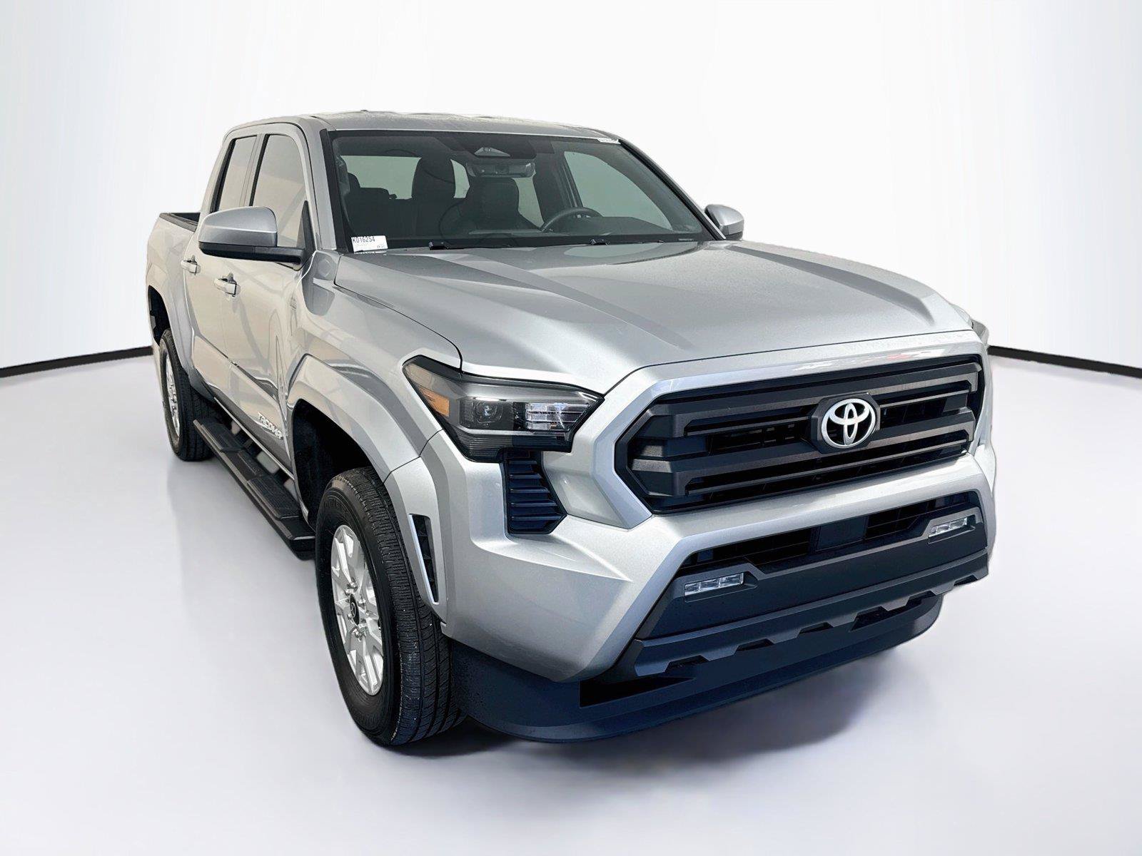 Used 2024 Toyota Tacoma SR5 RWD image 7