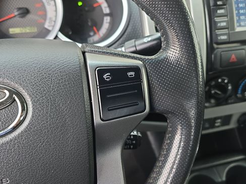 Used 2013 Toyota Tacoma Base image 20