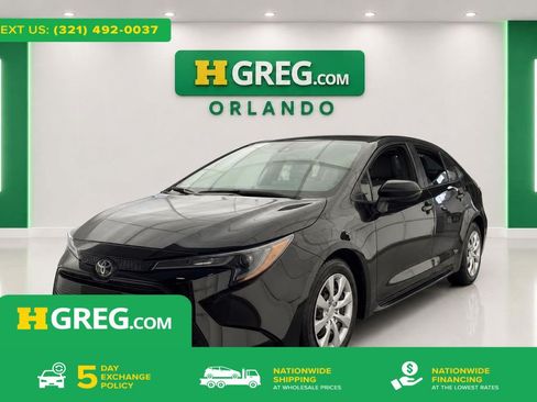Used 2024 Toyota Corolla LE FWD image 1